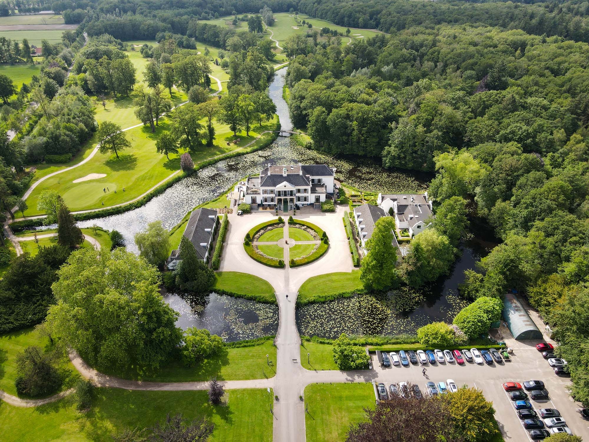 Luchtfoto Golfbaan de Engelenburg